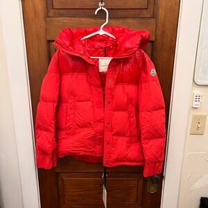 MONCLER Etival hooded quilted shell down jacket Red sz 0 Women's $1995 NWT's